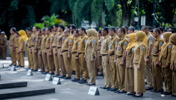 Wali Kota Bandung Ceramahi ASN Soal Integritas Usai Wakilnya Ditahan Kejaksaan