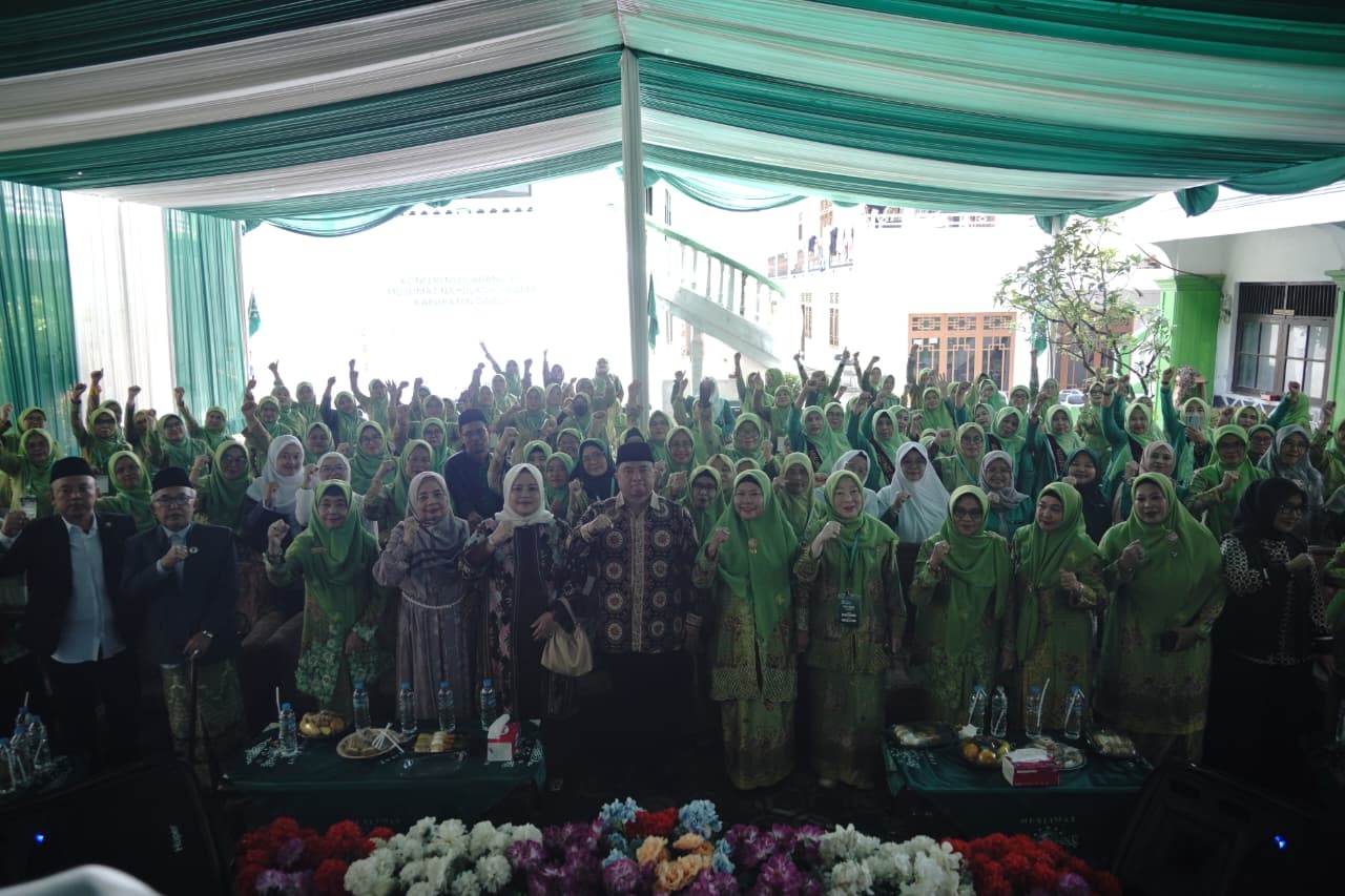 Bupati Garut Bersama Warga Muslimat NU
