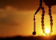 Menenteramkan Hati dengan Dzikir Pagi dan Petang
