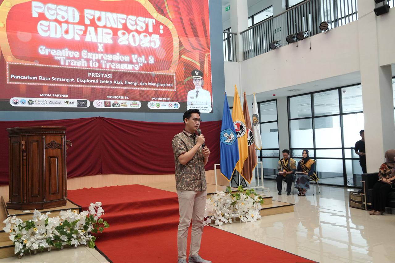Wakil Bupati Sumedang, M. Fajar Aldila, membuka secara resmi PGSD Funfest Edufair 2025