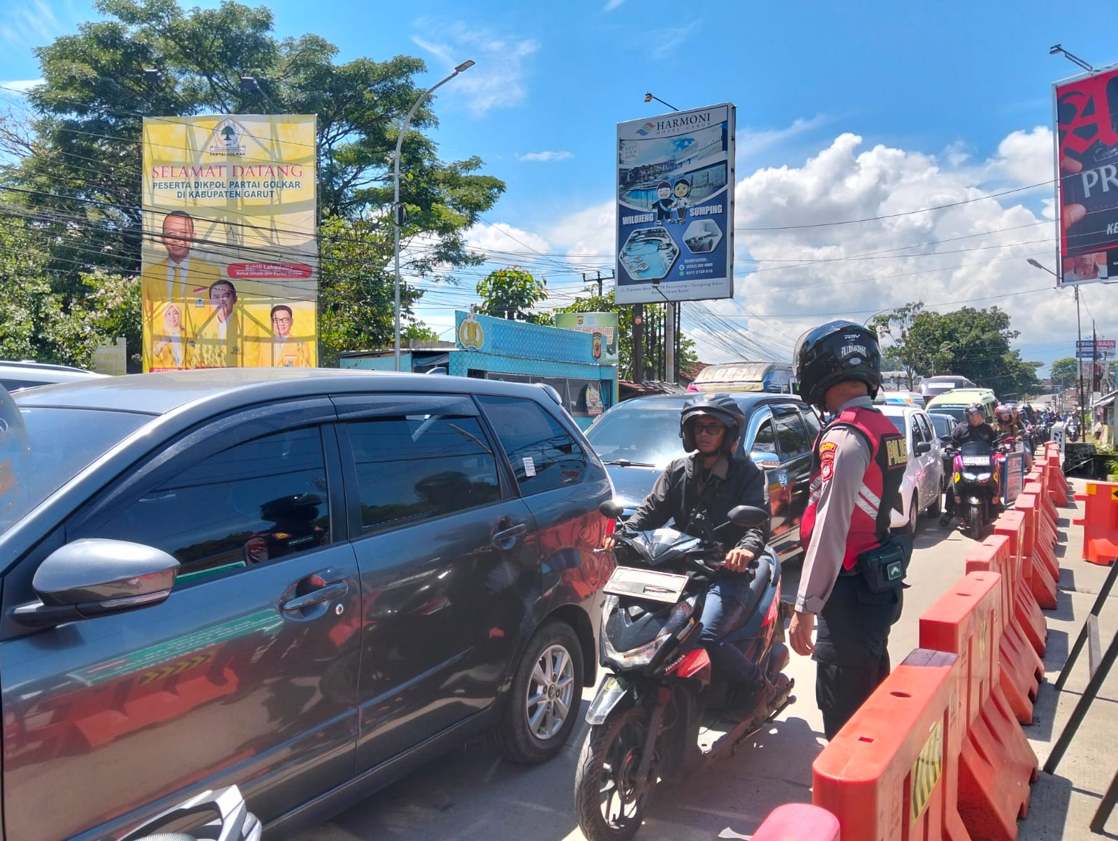 Lalu Lintas Menuju Cipanas Garut