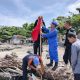 Satpolairud Polres Garut Pasang Bendera Merah