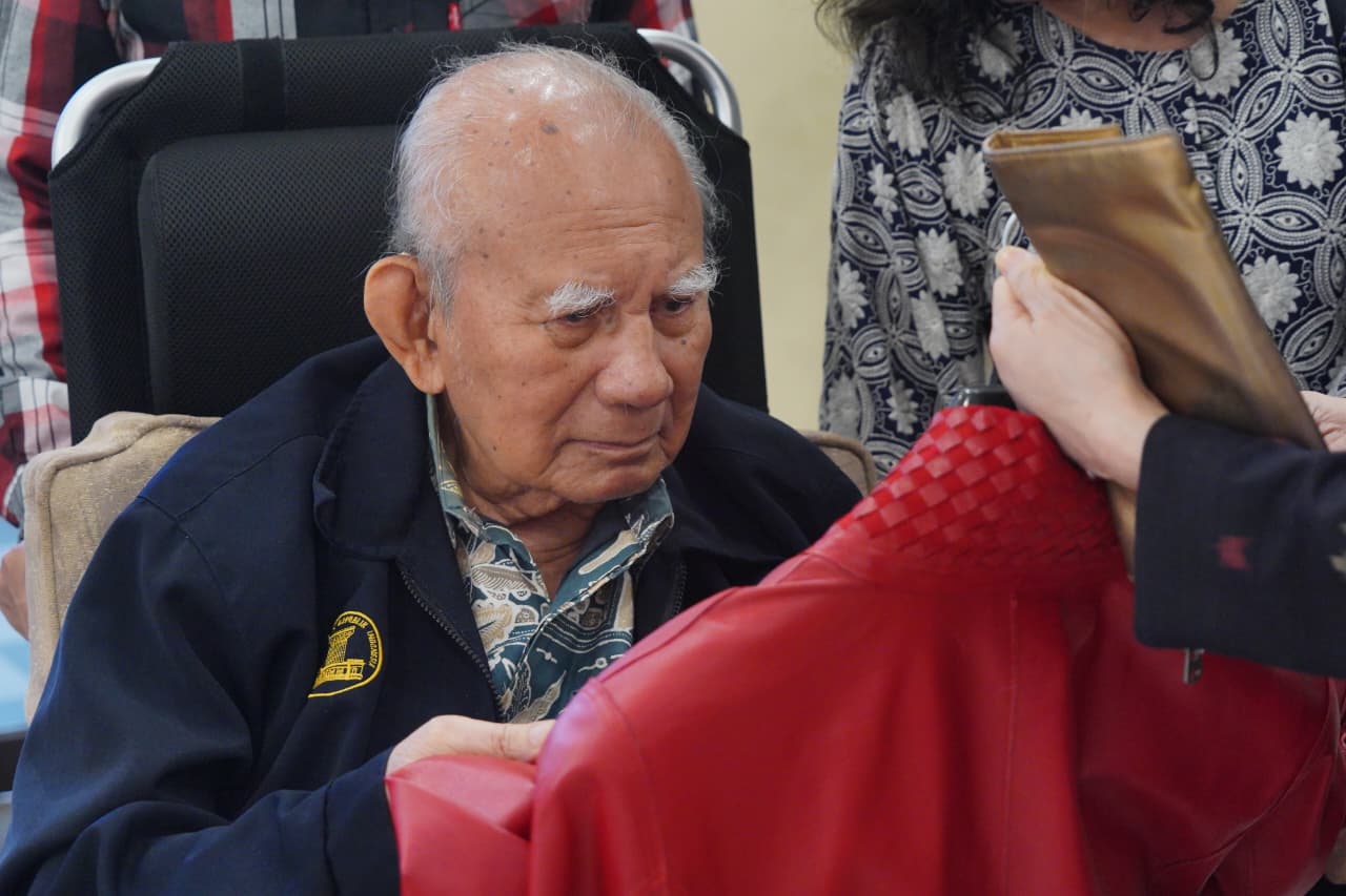 Tokoh Nasional Prof Emil Salim