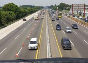 Tol Jakarta–Cikampek Padat dan Diberlakukan Contraflow