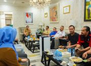 Rapat pengamanan aksi unjuk rasa serikat buruh di Kantor Pemda Karawang