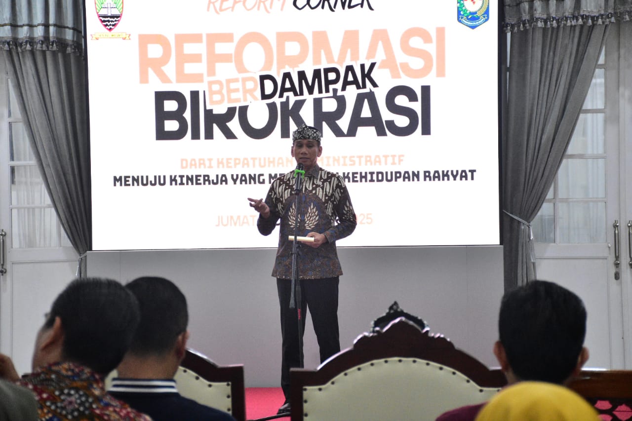 Wakil Menteri Dalam Negeri Akhmad Wiyagus