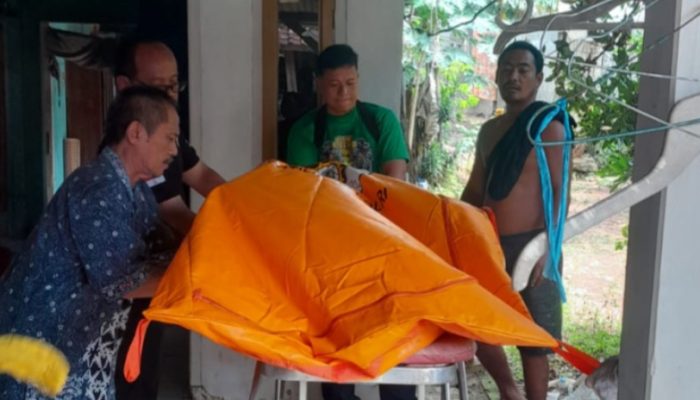 Warga Cipancur Purwakarta Digegerkan Penemuan Mayat