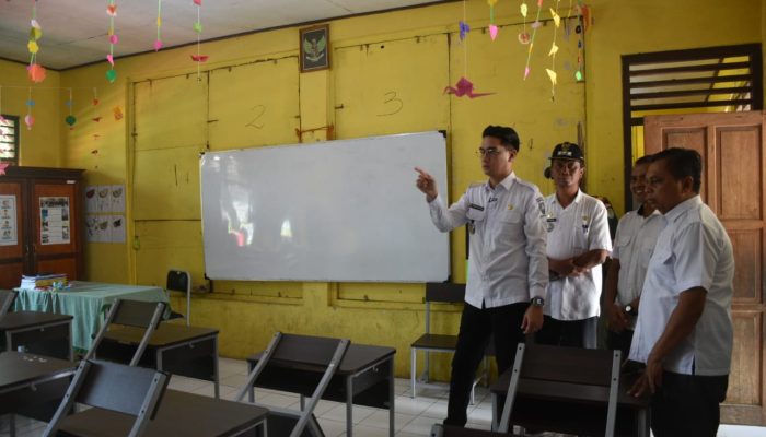 Wabup Sumedang Tinjau Kondisi SDN Buahdua II, Pastikan Kualitas Pendidikan Terjaga