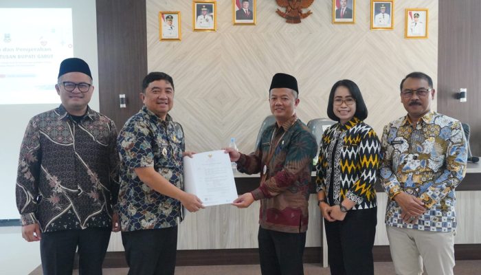 Bupati Garut Tetapkan 65 Kepala Puskesmas dan Tekankan Kedisiplinan Pelayanan