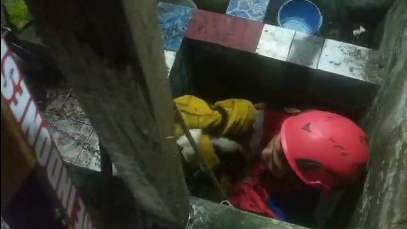 Petugas Damkar Tasikmalaya