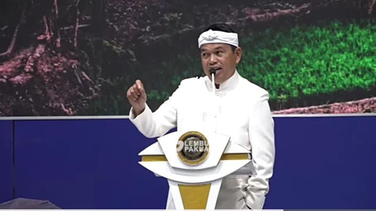 Gubernur Jawa Barat Dedi Mulyadi