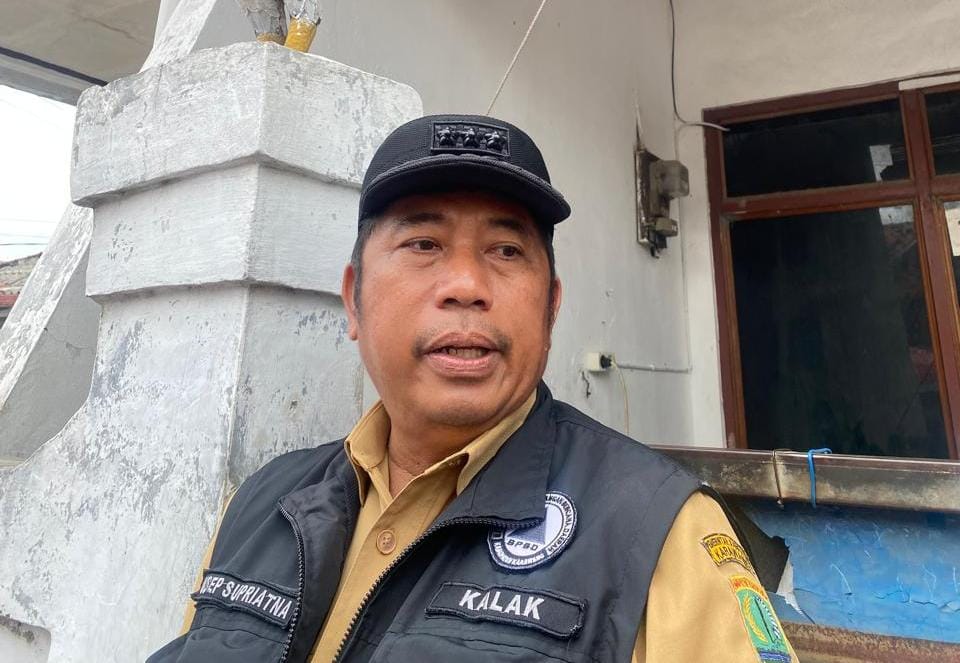Kepala BPBD Karawang, Usep Supriatna
