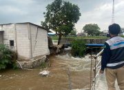 Tanggul Kalimalang Jebol, Ratusan KK di Karawang Terdampak Banjir