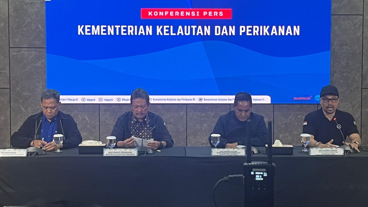 Konfrensi Pers Hilangnya Pesawat ATR