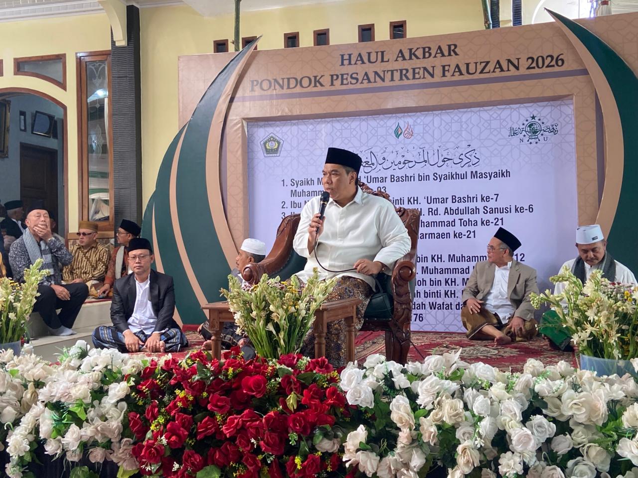 Istighosah dan Doa Bersama dalam rangka Haol Akbar Pondok Pesantren Fauzan di Kecamatan Sukaresmi