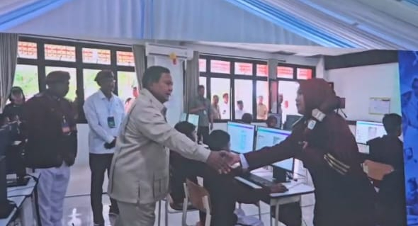 Prabowo Resmikan Sekolah Rakyat di Banjarbaru