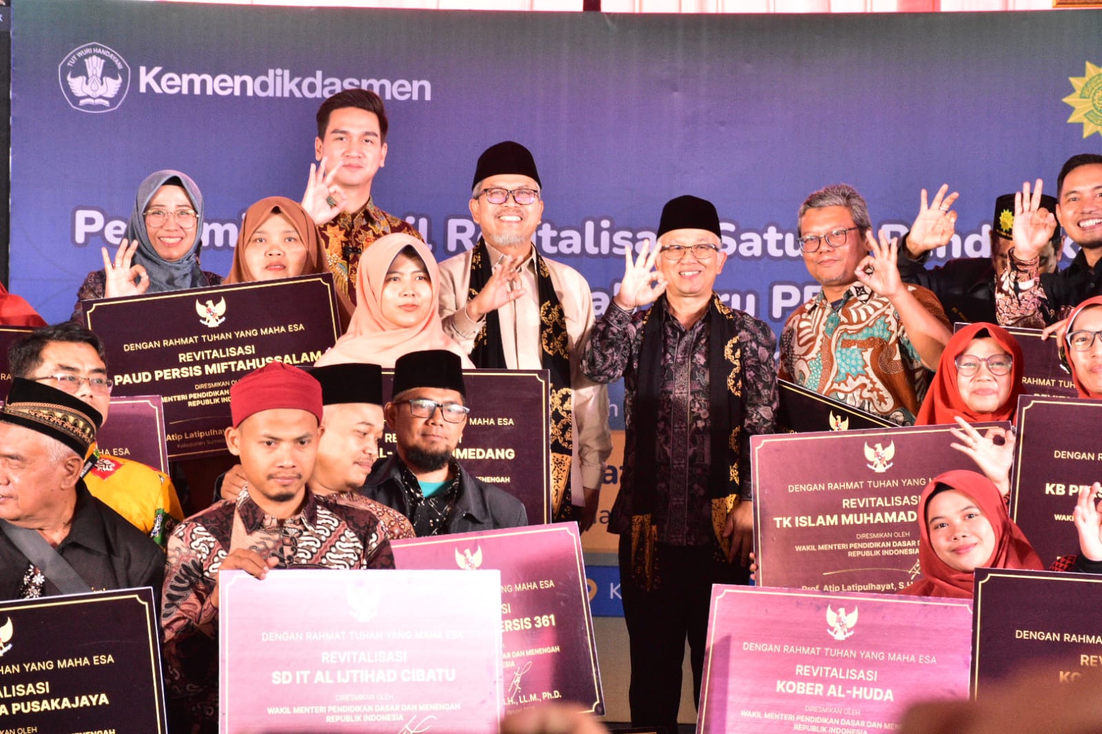 Wamendikdasmen dan Wabup Sumedang