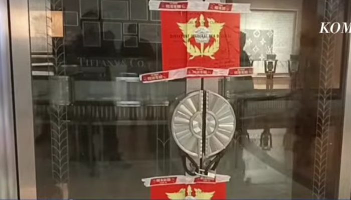 Bea Cukai Segel Gerai Berlian, Dugaan Impor Ilegal