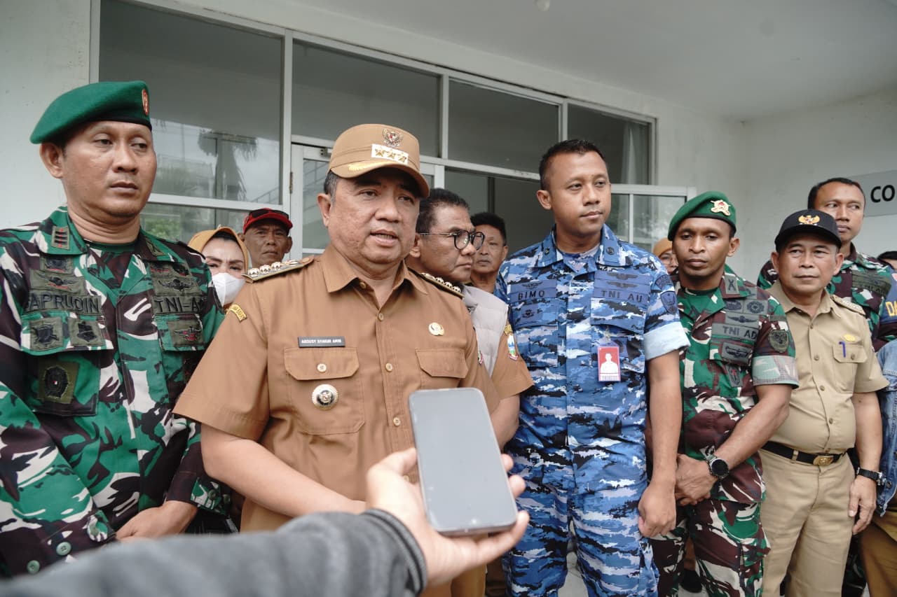 Bupati Garut Abdusy Syakur Amin.