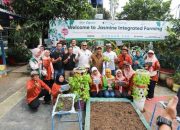 Irfan Hakim Soroti Sampah Bandung dari RW