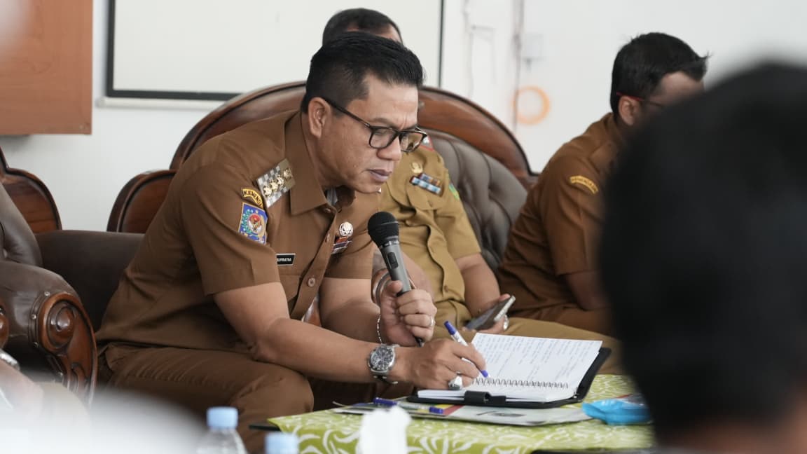 Bupati Bandung Dadang Supriatna