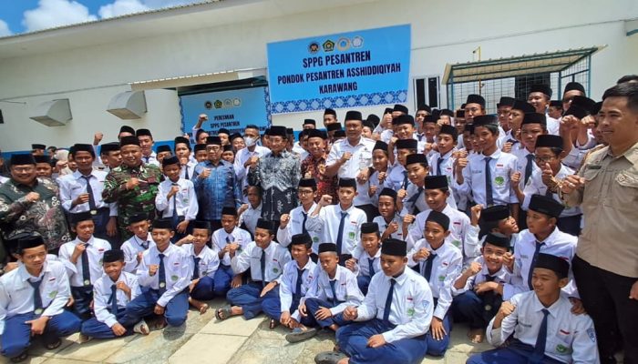 Menag Sambangi Klenteng dan Pesantren, Moderasi Beragama Menguat