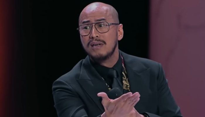Antara Abu Nawas dan Panji Pragiwaksono