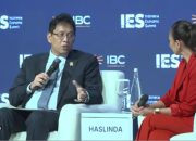 Menteri Keuangan RI Purbaya Sudhi Sadewa Berbicara di Indonesia Economic Summit