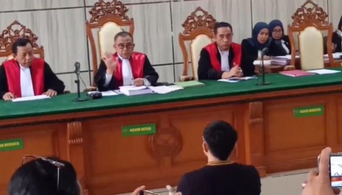 Resbob Didakwa 4 Tahun, Sidang Perdana Kasus Hina Sunda Digelar di PN Bandung
