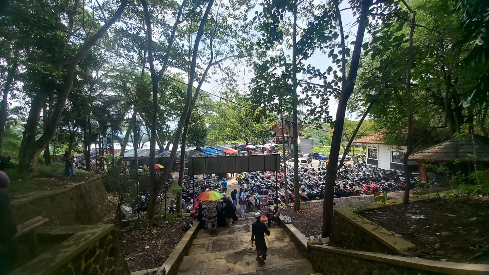 Munggahan di Situ Gede Tasikmalaya