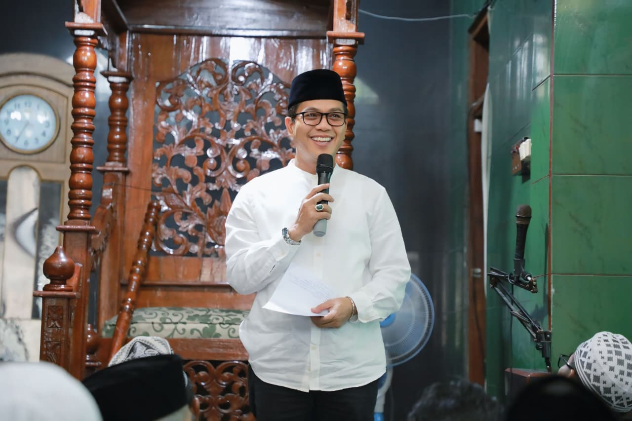 Bupati Bandung Dadang Supriatna