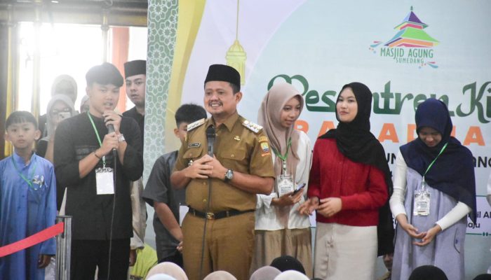 1.657 Pelajar Ikuti PESKI di Masjid Agung Sumedang