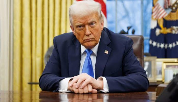 Trump Ancam Iran: Serangan 20 Kali Lebih Keras Jika Hormuz Diblokade