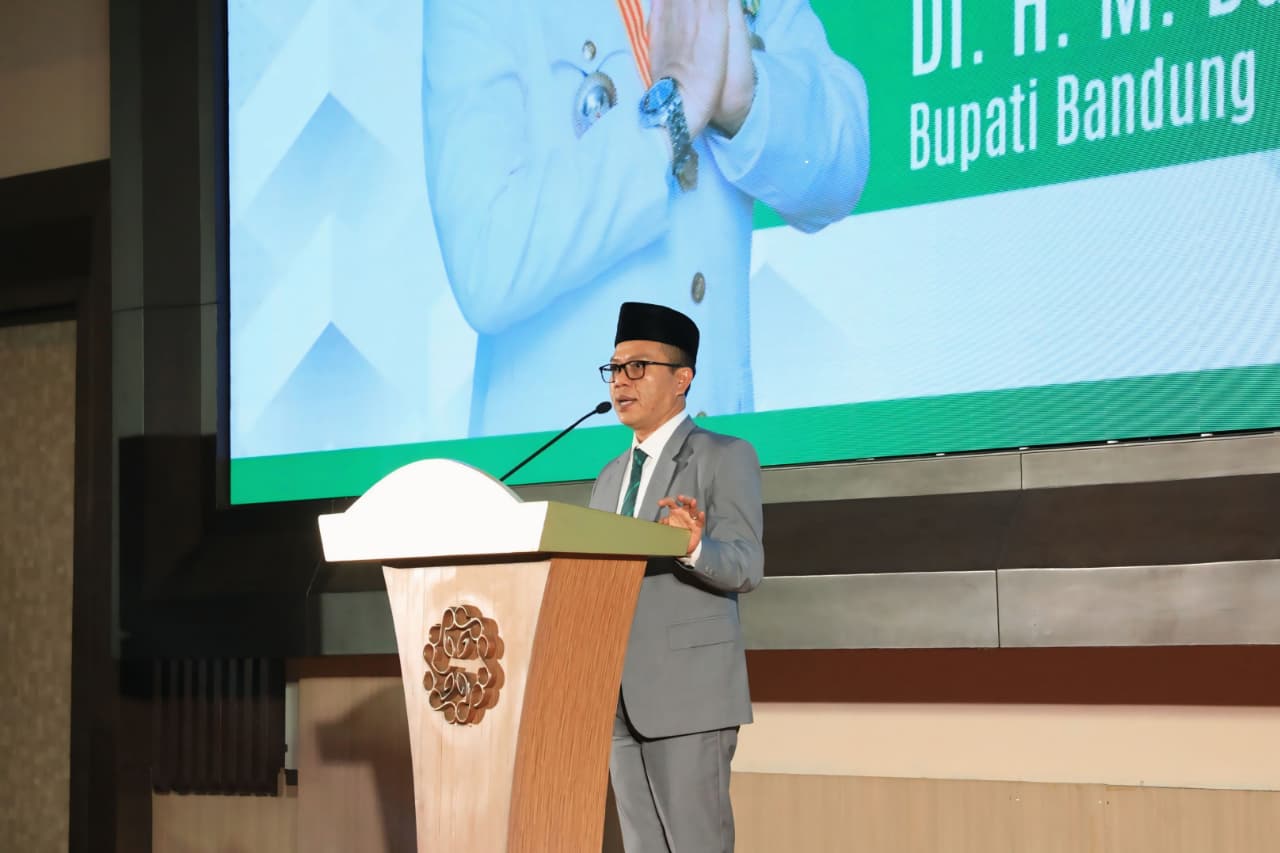 Bupati Bandung Dadang Supriatna mengungkapkan sejumlah isu strategis yang menjadi prioritas dalam Rencana Kerja Pemerintah Daerah (RKPD) tahun 2027