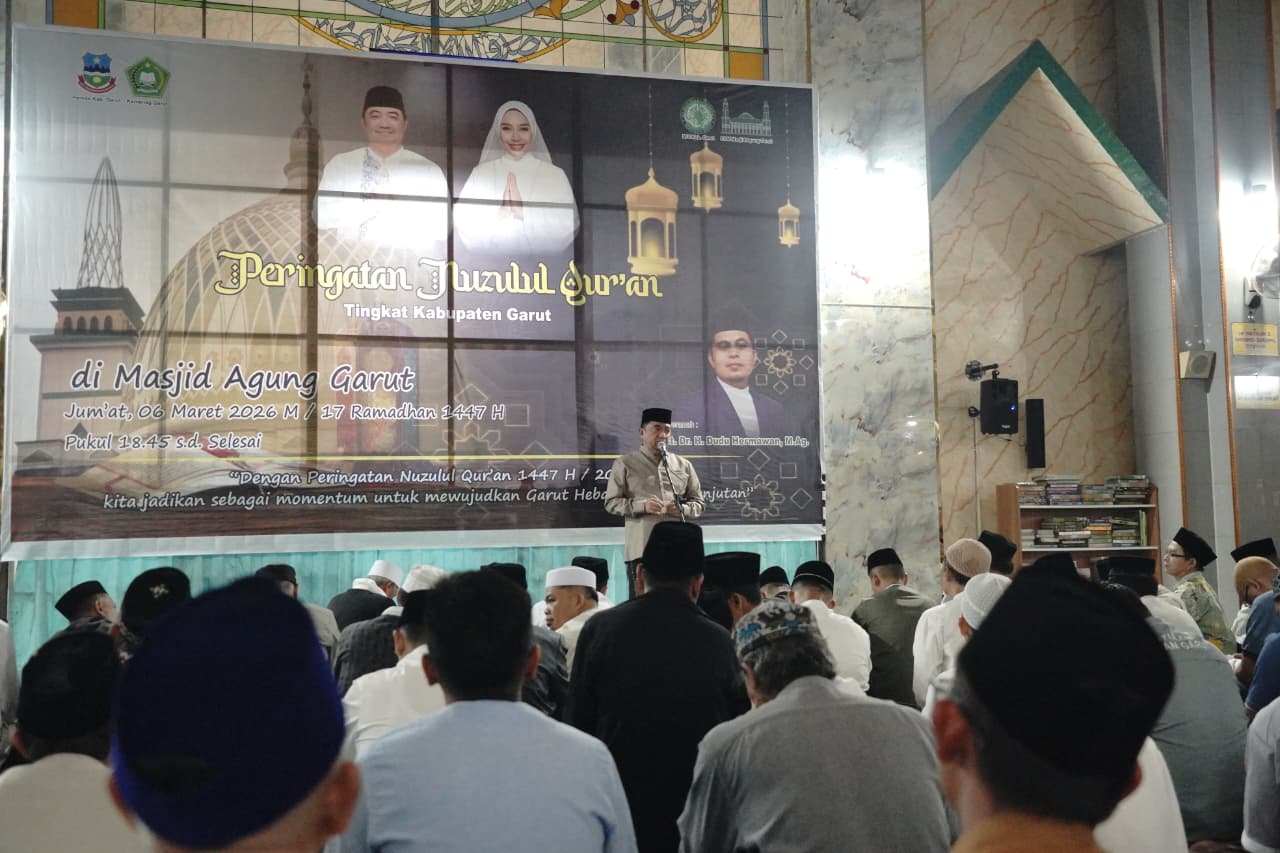 Peringatan malam Nuzulul Qur'an 1447 H / 2026 M tingkat Kabupaten Garut, yang dipusatkan di Masjid Agung Garut