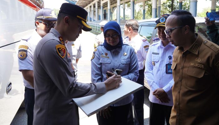 Ramp Check Terminal Indihiang, Armada Mudik Diperiksa