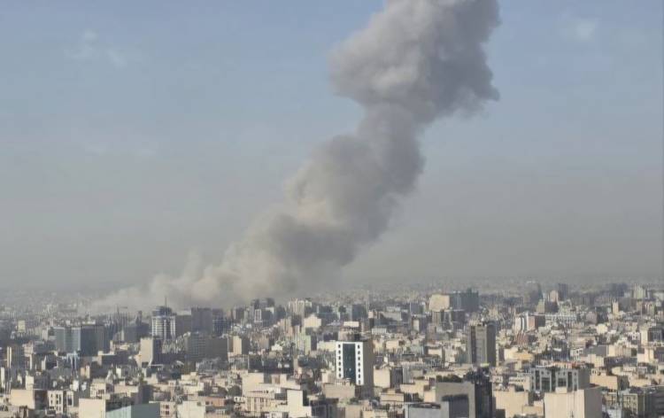Serangan AS-Israel ke Teheran Iran