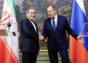 Trump Batalkan Perundingan, Menlu Iran Terbang ke Moskow