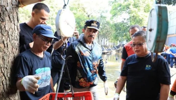 Pemkot Jakarta Selatan Tangani Ikan Sapu-Sapu Sesuai Rekomendasi MUI