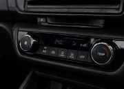 Kenapa AC Mobil Bau Saat Dinyalakan? Ini Penyebab dan Cara Mengatasinya