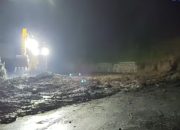 Cadas Pangeran Longsor, Jalur Bandung–Cirebon Sempat Putus