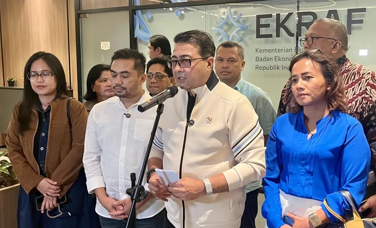 Menteri Ekonomi Kreatif, Teuku Riefky Harsya
