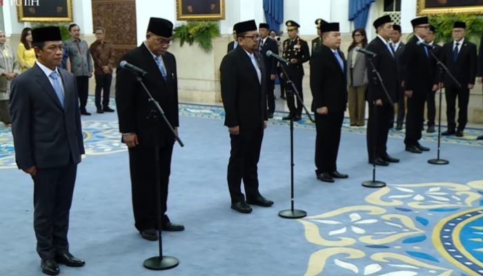 Reshuffle Lagi, Prabowo Subianto Rombak Kabinetnya