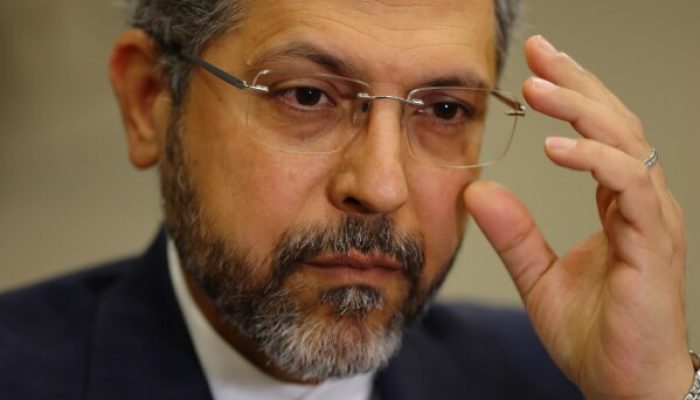 Iran Bantah Trump, Tegas Tak Akan Serahkan Uranium ke AS