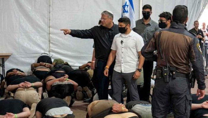 Aksi Biadab Menteri Israel Picu Kecaman: Aktivis Gaza Dipaksa Menyembah
