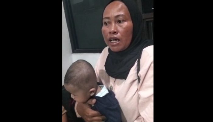 Bayi Sesak Napas Diduga Ditolak RSUD Karawang