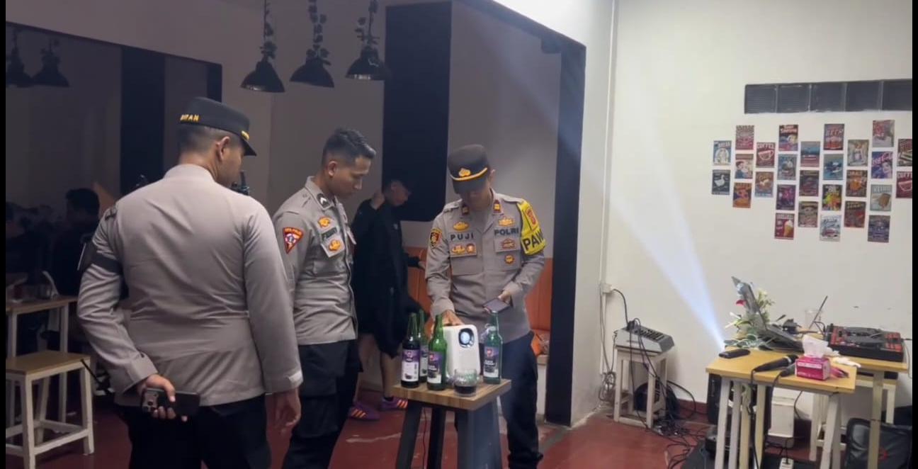 Polisi