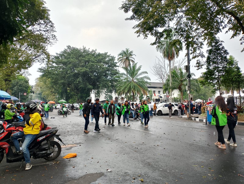 Aksi Demostrasi Ojol di Gedung Sate 25 Juni 2024