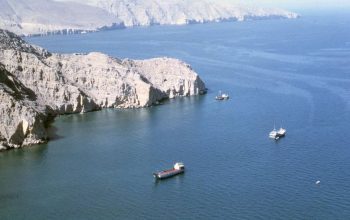 Pakar: Iran Telah Buktikan Pengaruh Defacto di Selat Hormuz