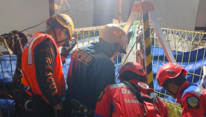 Lansia Tewas di Sumur 12 Meter, Evakuasi Dramatis